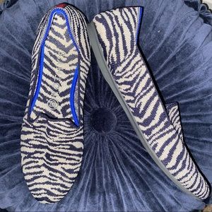 Rothys RETIRED navy blue zebra stripe loafers size 8
